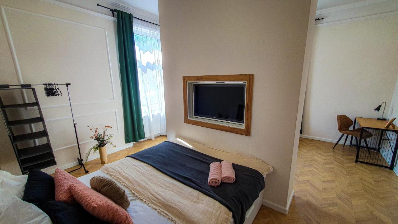 Smaragd Apartman Győr Extérieur photo